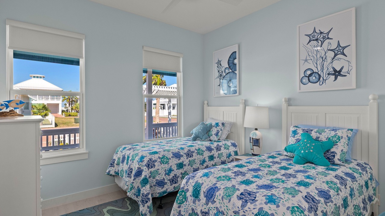 Photo of Bedroom in The Shores