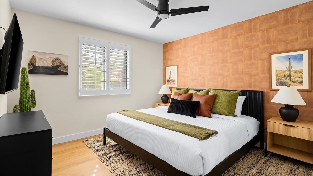 Photo of Bedroom in Tatum Mountain Estates