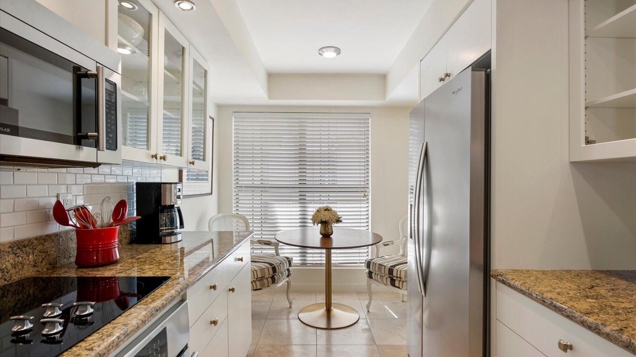 Photo of Kitchen in Camelback East