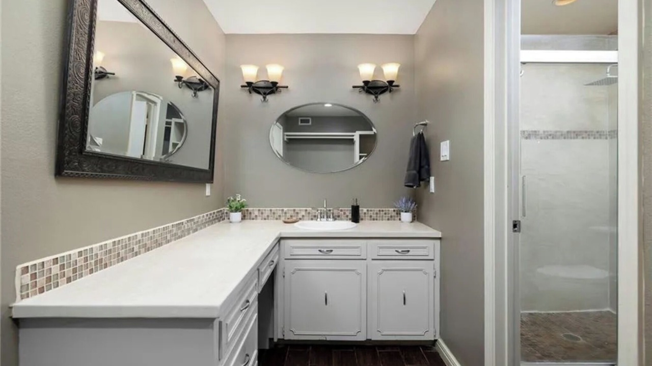 Photo of Bathroom in Mission