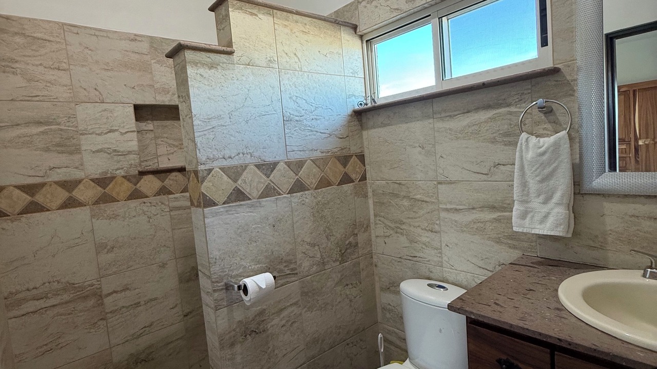 Photo of Bathroom in Los Barriles