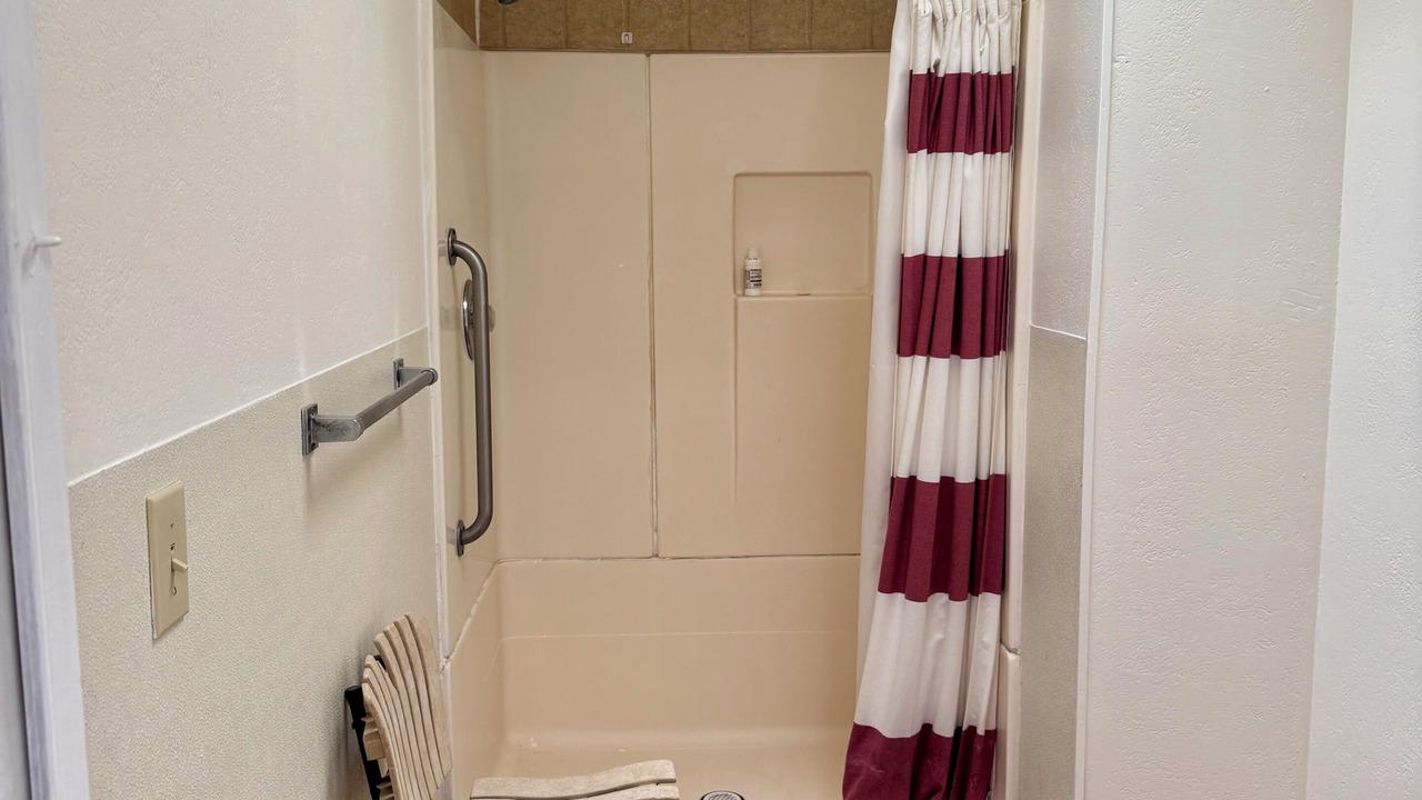 Photo of Bathroom in Yuma Townsite
