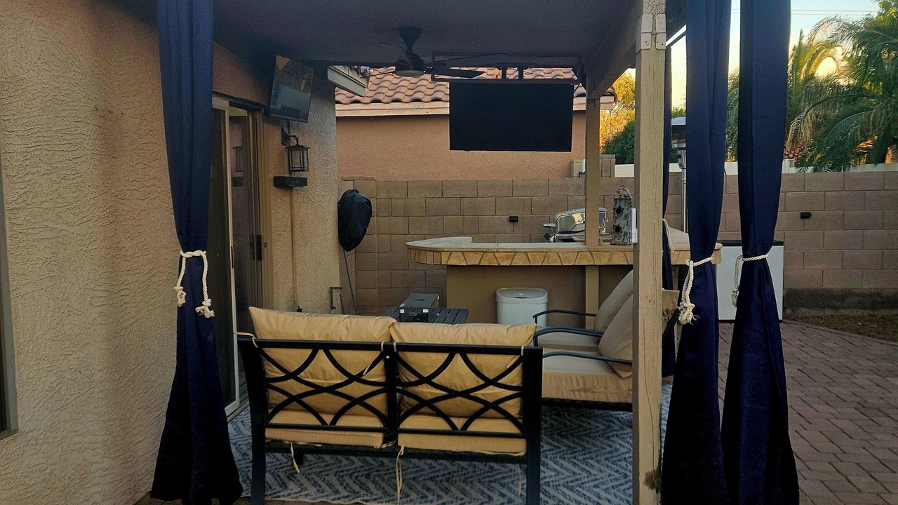 Photo of Patio Balcony in Desert View