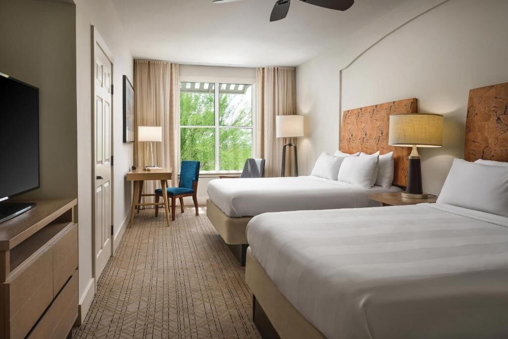 Photo of Bedroom in Desert Ridge