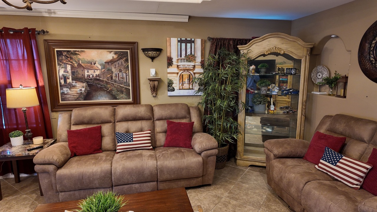 Photo of Livingroom in McAllen