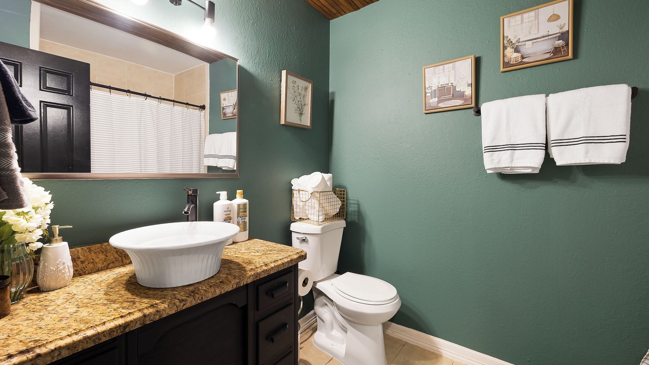 Photo of Bathroom in Weslaco