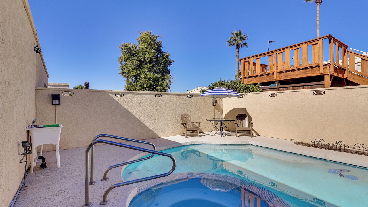 Photo of Outdoor in Yuma Corona