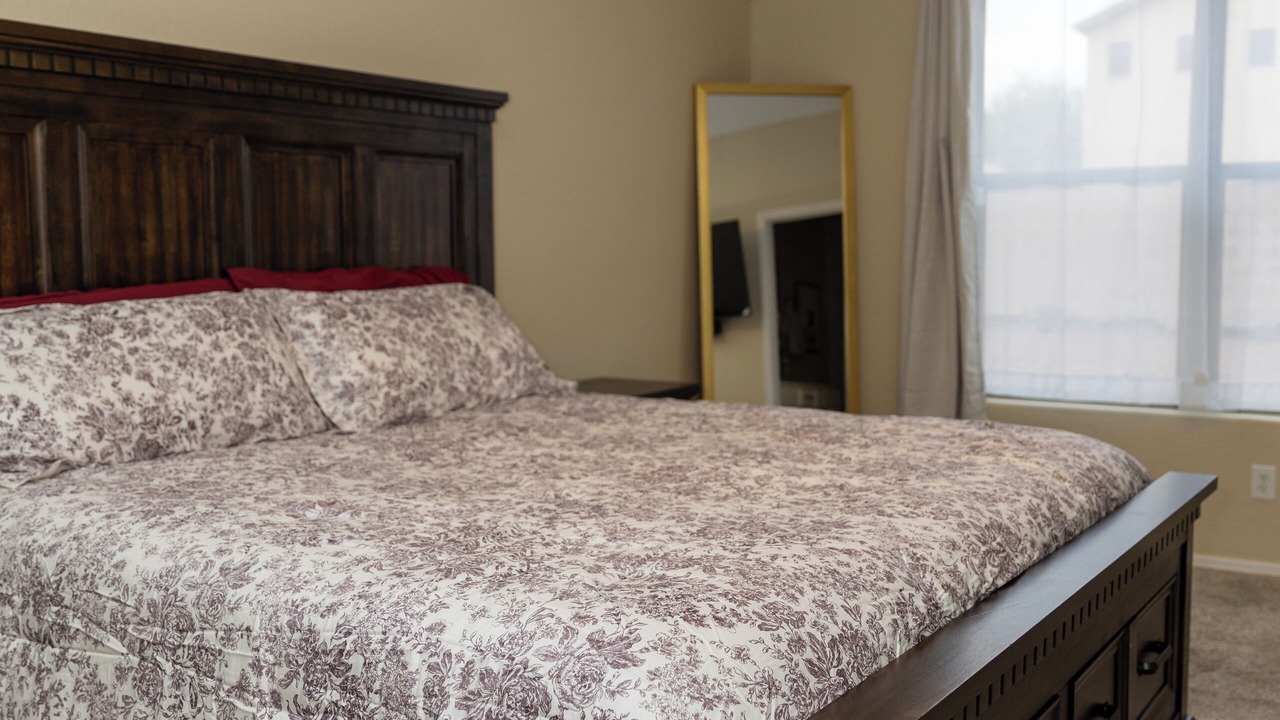 Photo of Bedroom in Rogers Ranch