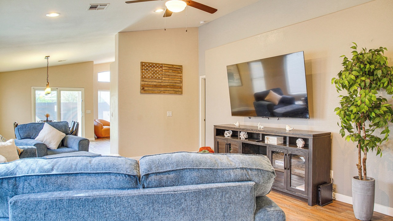 Photo of Livingroom in Mountain Vista Ranch