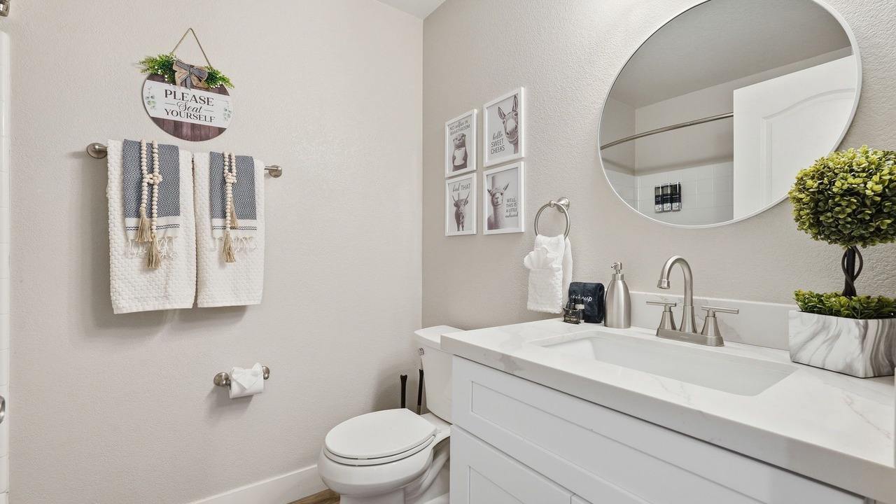 Photo of Bathroom in Laredo Ranch