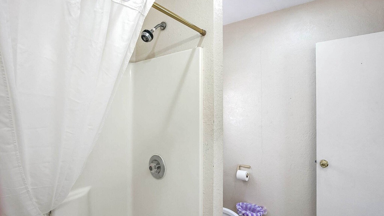 Photo of Bathroom in Yuma