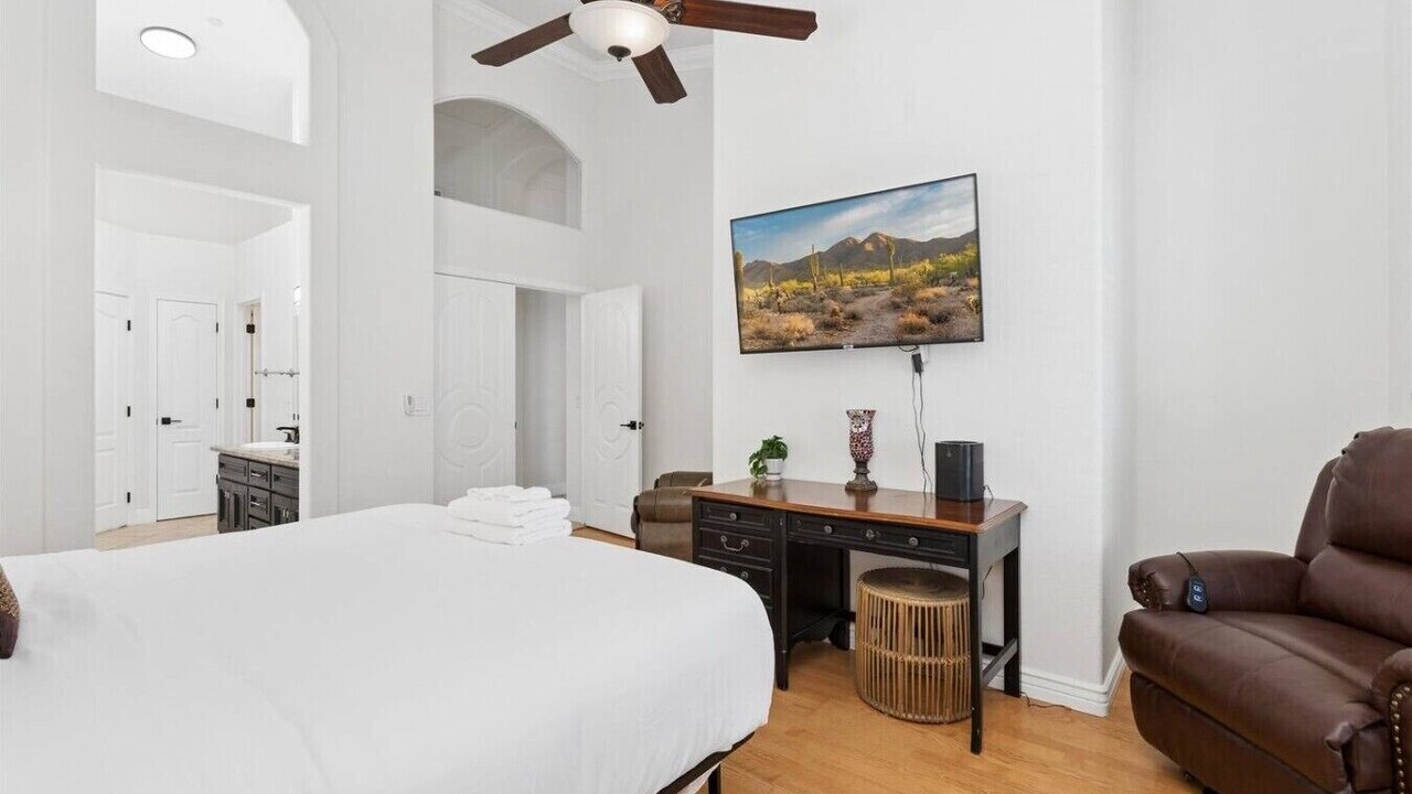 Photo of Bedroom in Arrowhead Lakes