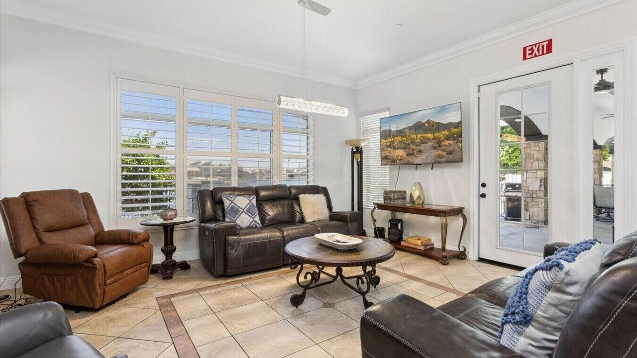 Photo of Livingroom in Arrowhead Lakes