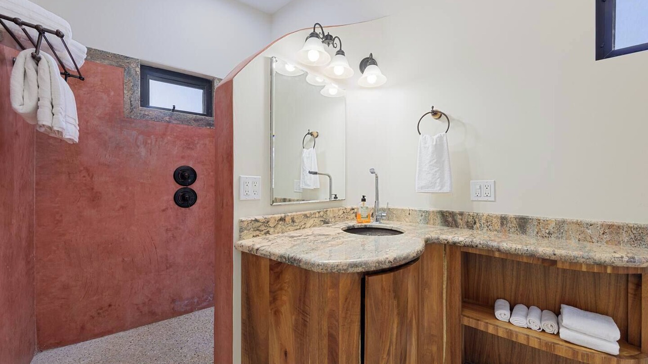 Photo of Bathroom in Buenavista