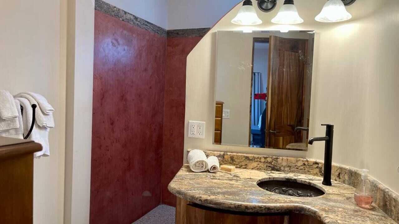 Photo of Bathroom in Buenavista