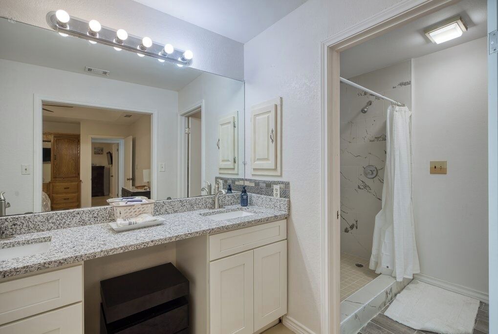 Photo of Bathroom in Pharr