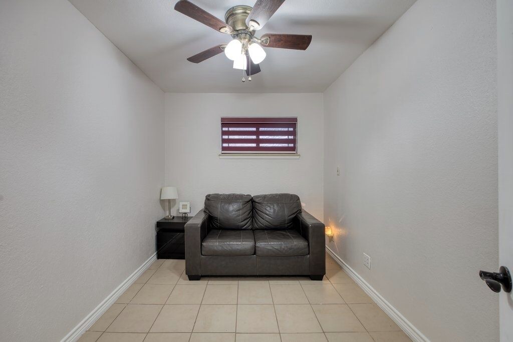 Photo of Livingroom in Pharr