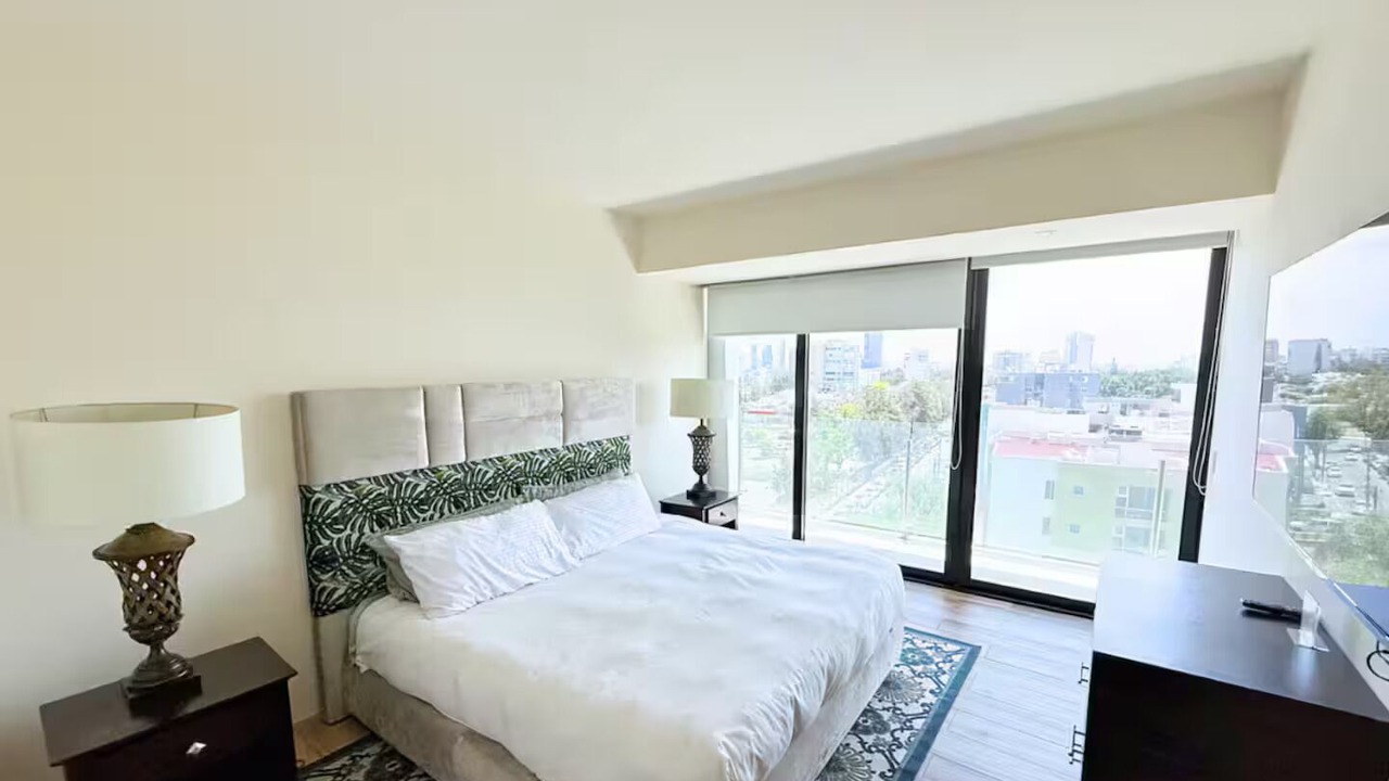 Photo of Bedroom in Financial District