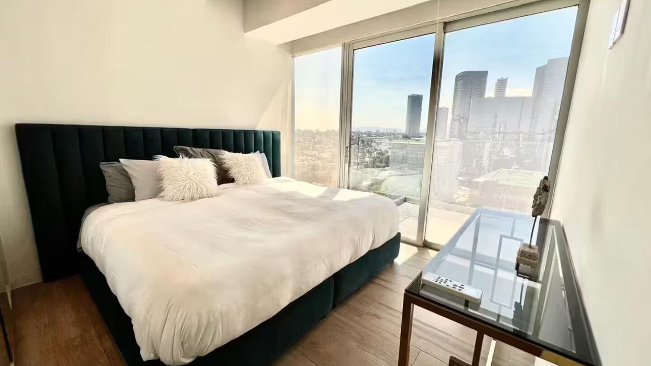 Photo of Bedroom in Financial District