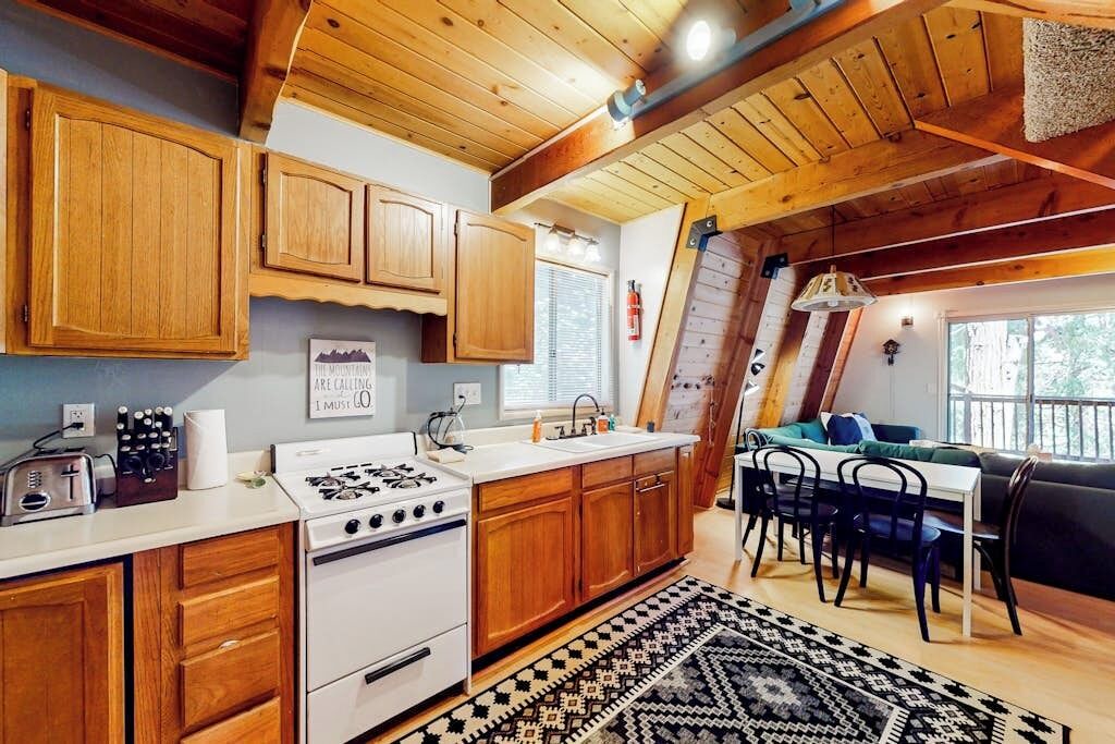 Photo of Kitchen in Crestline