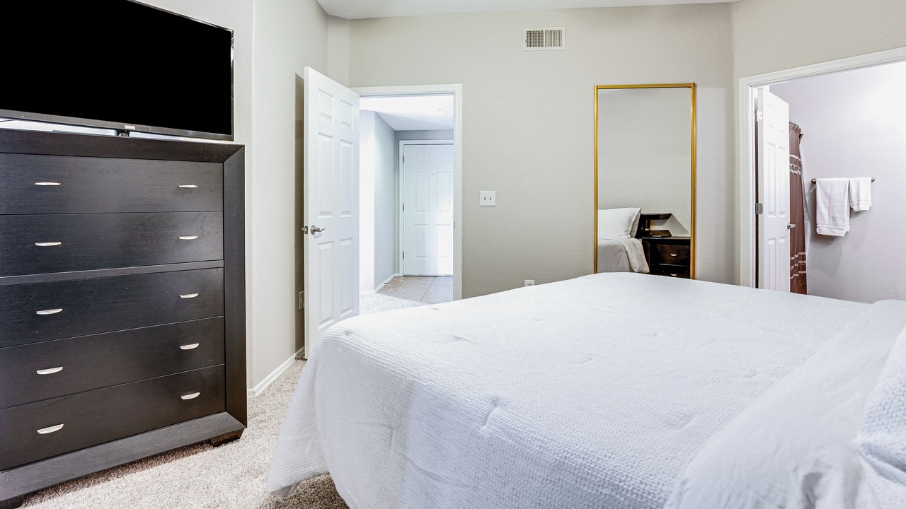 Photo of Bedroom in Maryvale Village