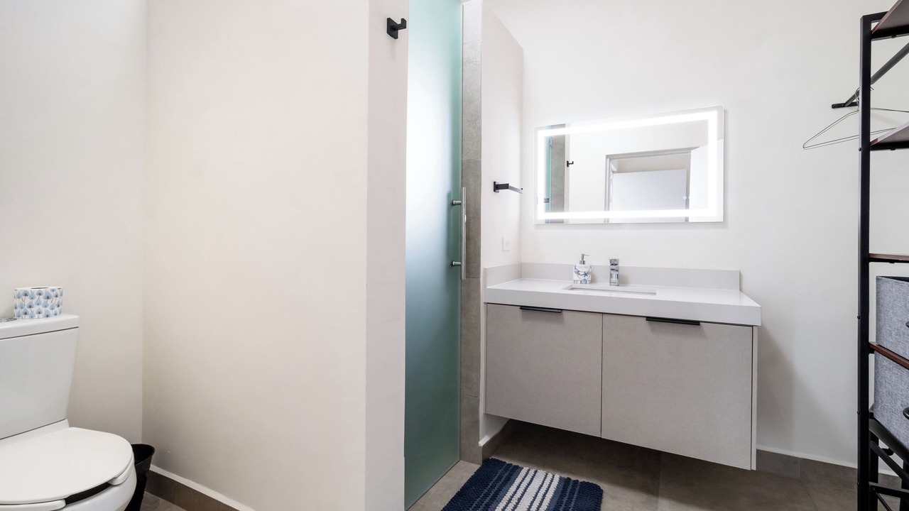 Photo of Bathroom in Marina Real