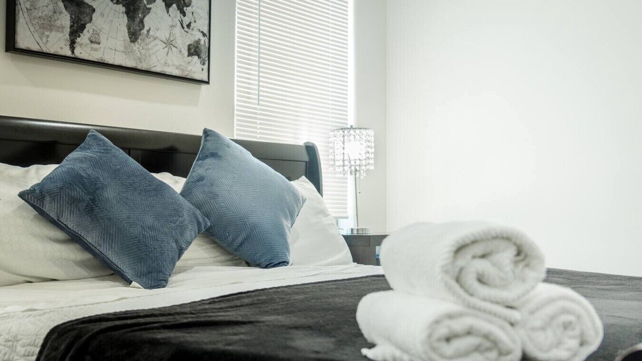 Photo of Bedroom in Edinburg