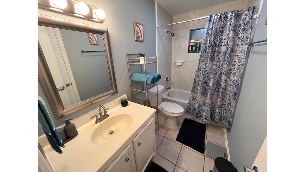 Photo of Bathroom in Edinburg