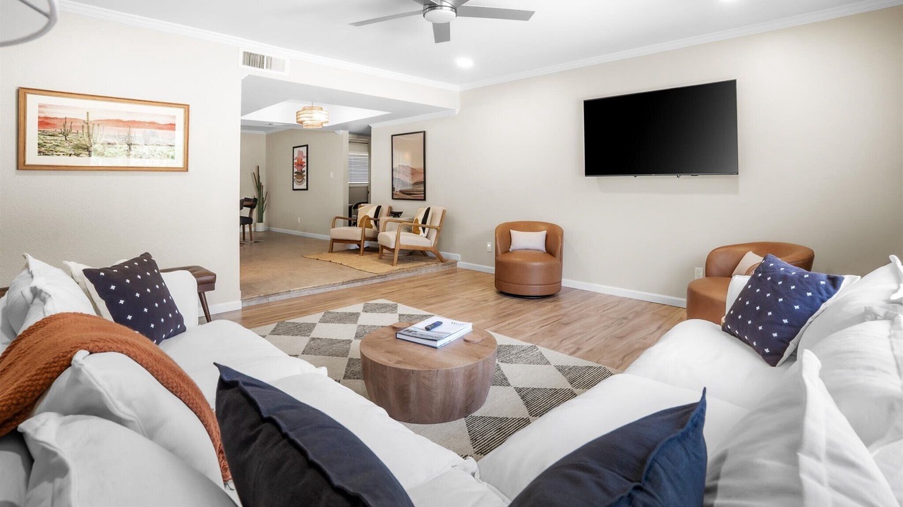 Photo of Livingroom in Tempe