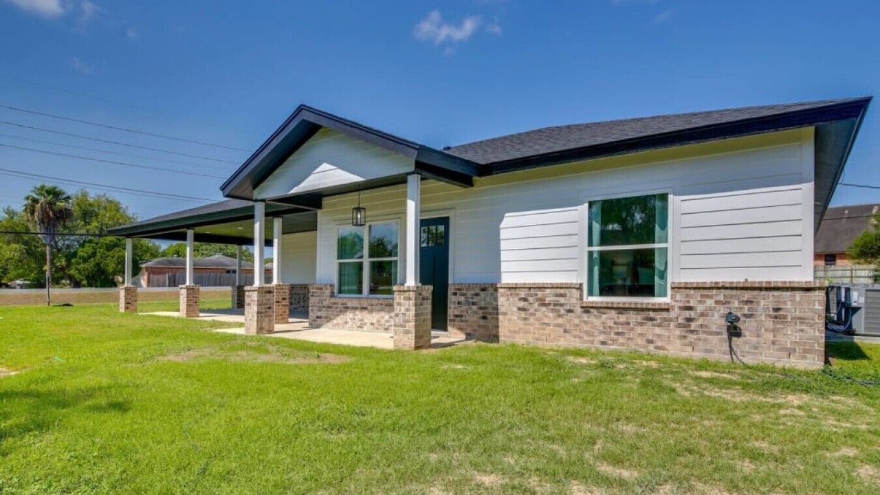 Photo of Outdoor in Brownsville