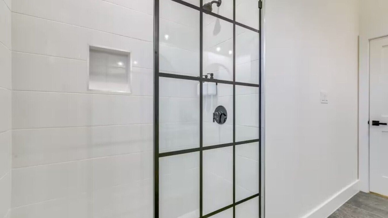 Photo of Bathroom in Brownsville