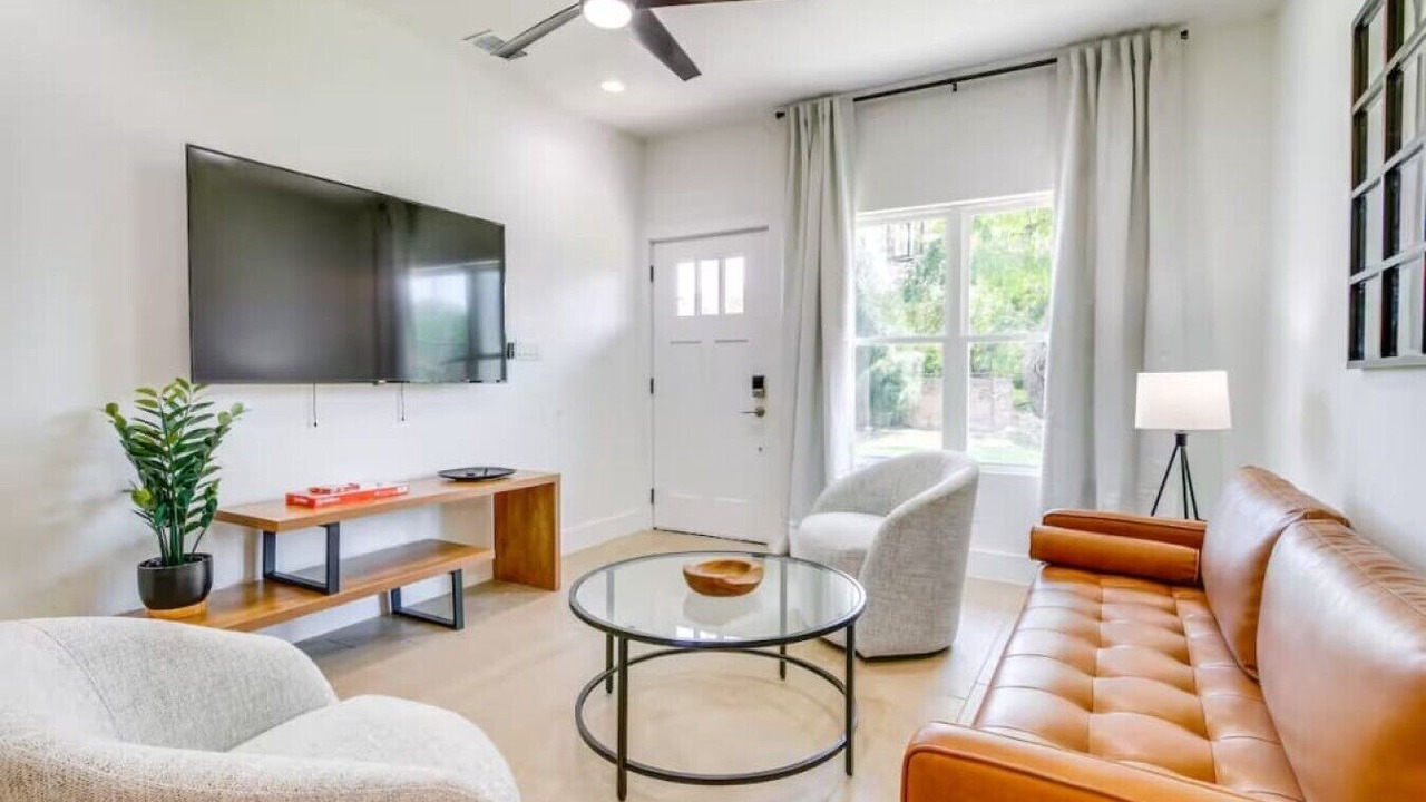 Photo of Bedroom in Brownsville