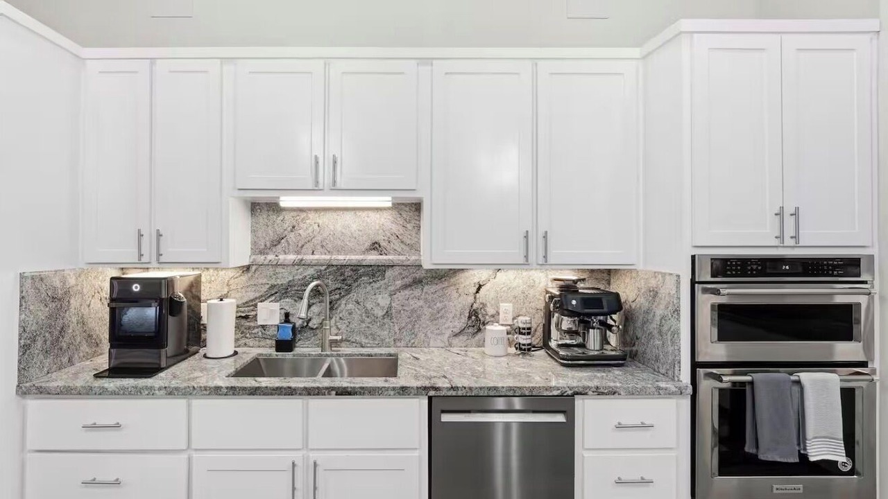 Photo of Kitchen in Edinburg