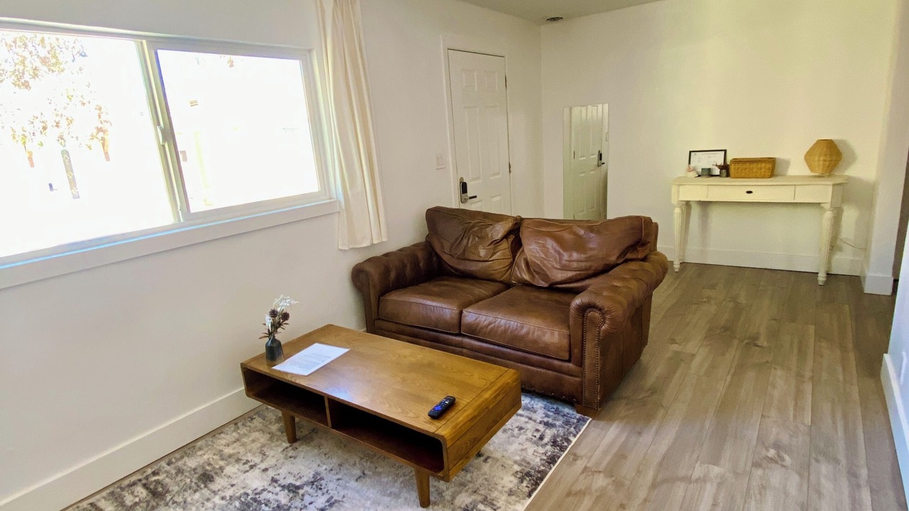 Photo of Livingroom in Downtown Phoenix
