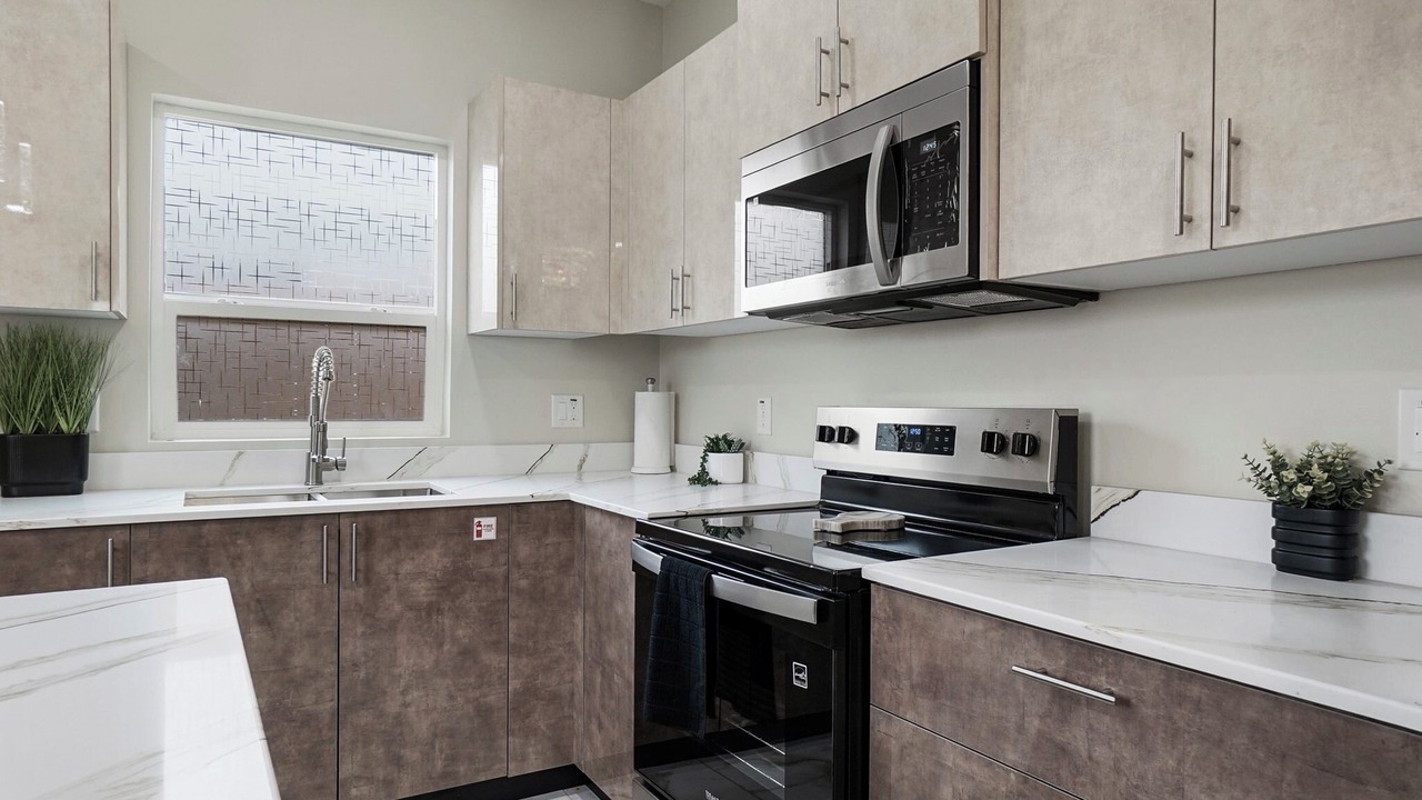 Photo of Kitchen in Edinburg