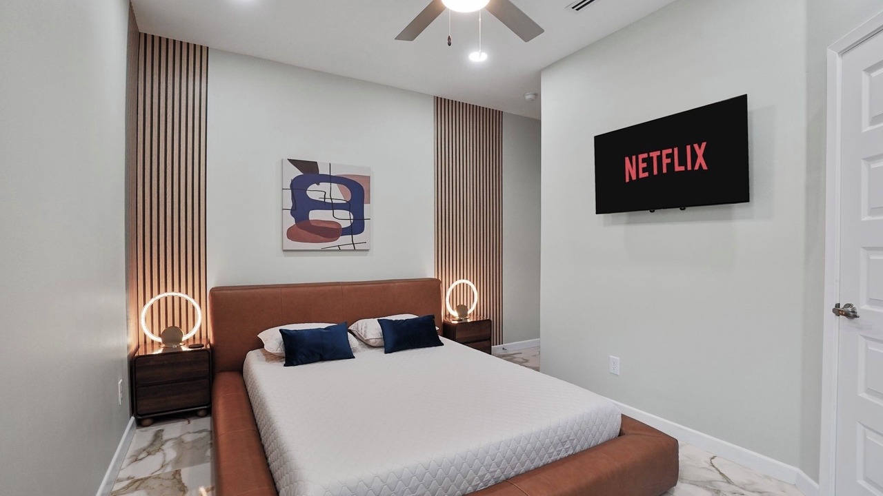 Photo of Bedroom in Edinburg