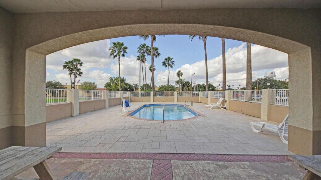 Photo of Outdoor in Edinburg