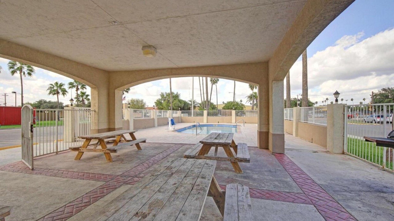 Photo of Outdoor in Edinburg