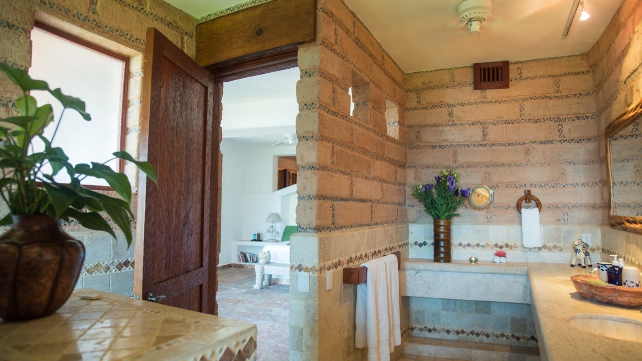 Photo of Bathroom in Zihuatanejo