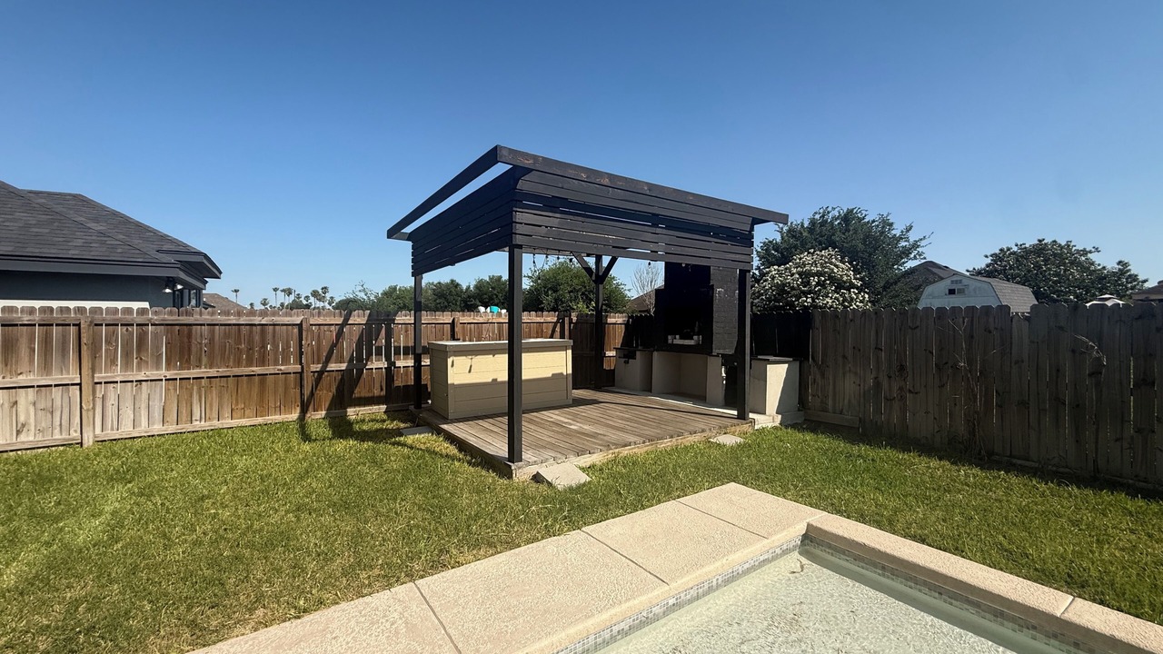 Photo of Outdoor in Alamo