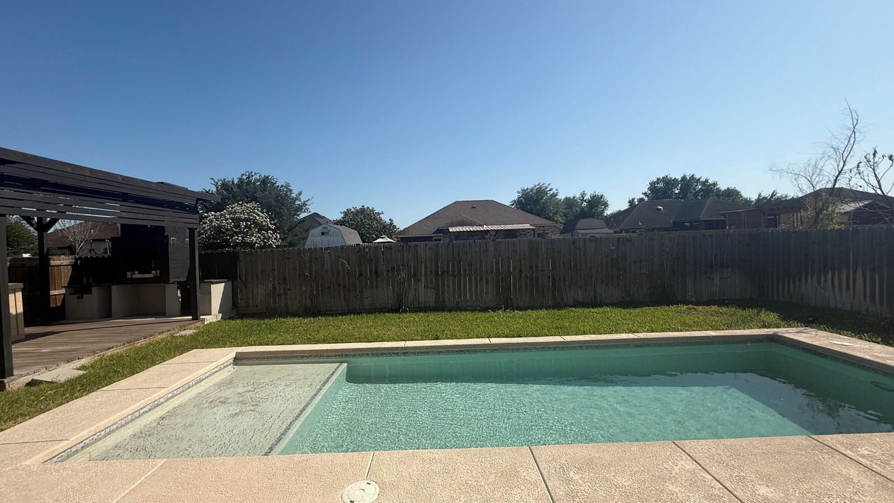 Photo of Outdoor in Alamo