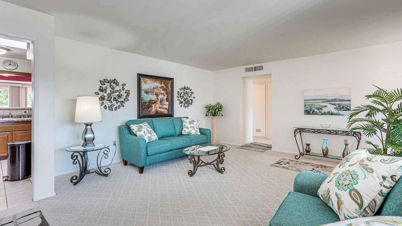 Photo of Livingroom in Sun City