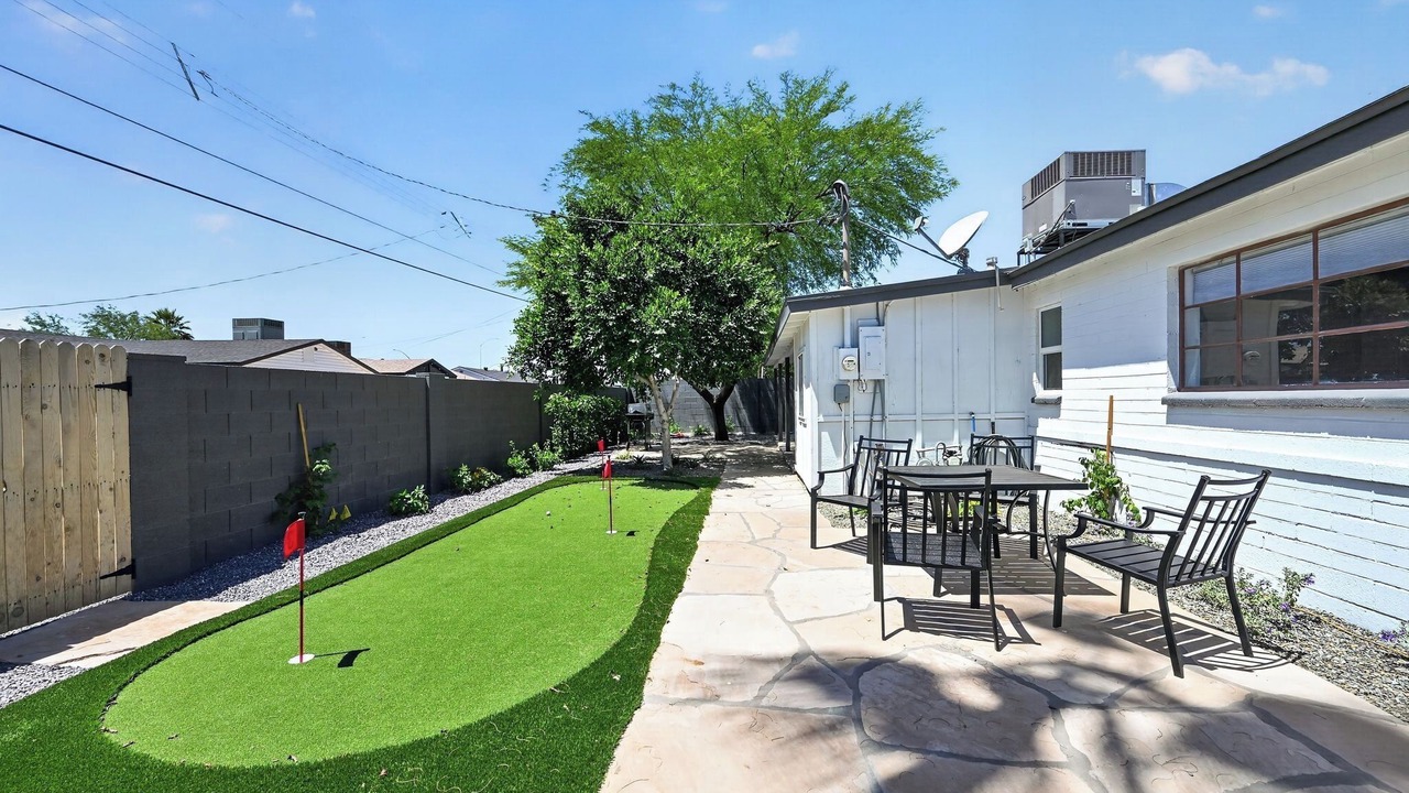 Photo of Outdoor in Papago Parkway
