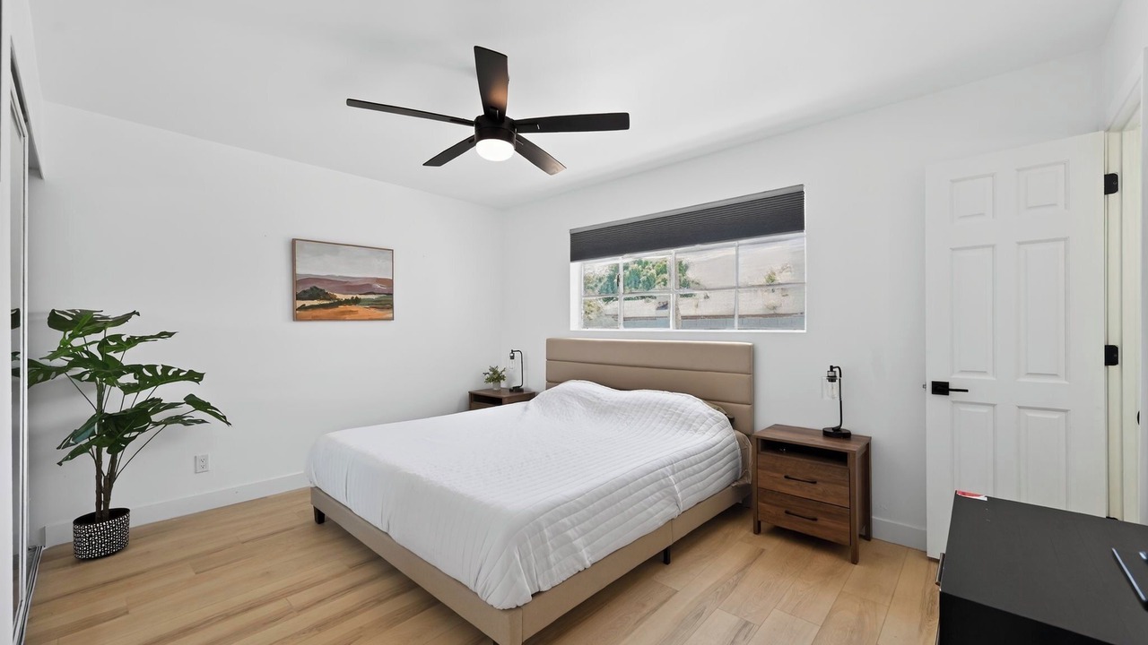 Photo of Bedroom in Papago Parkway