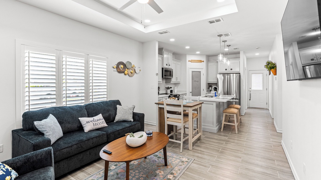 Photo of Livingroom in Edinburg