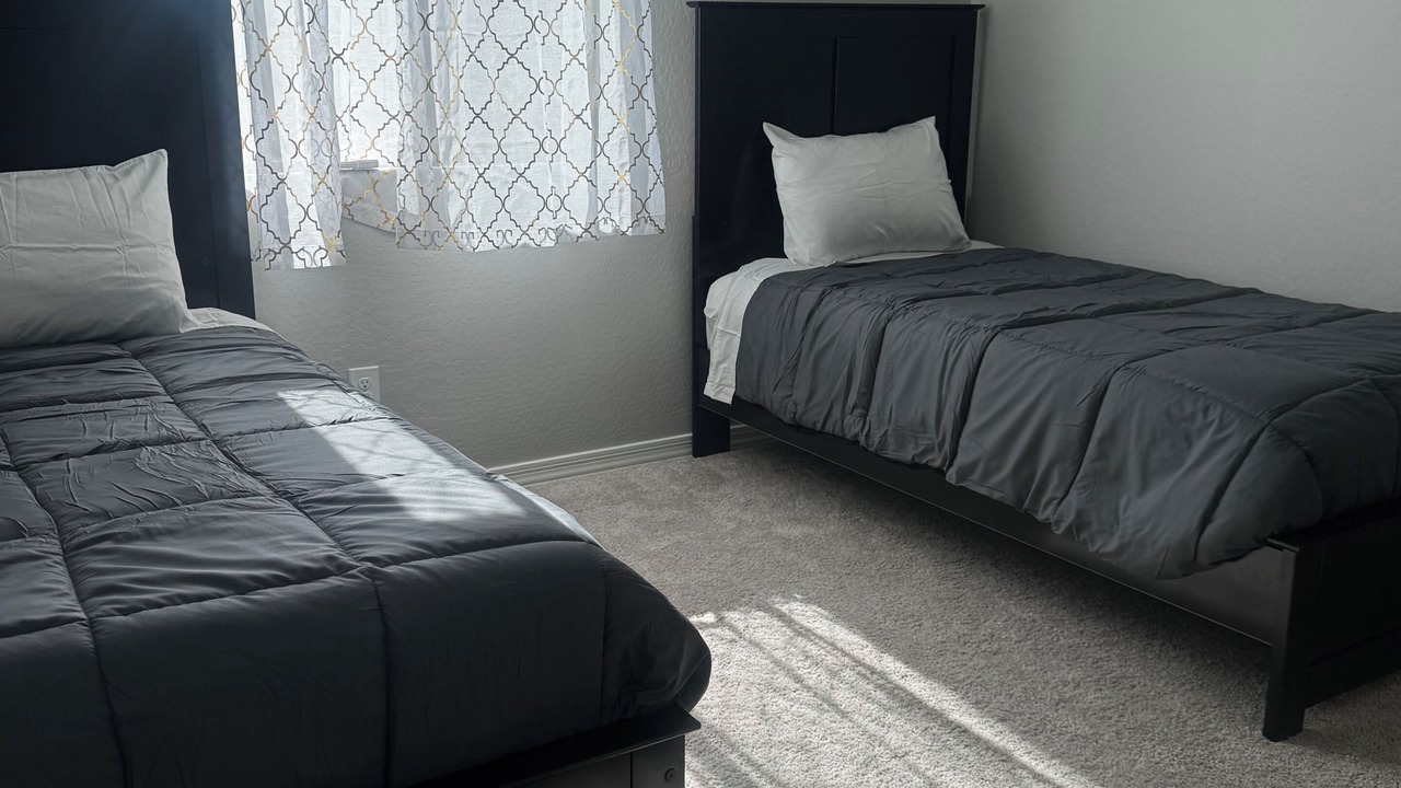 Photo of Bedroom in Glendale