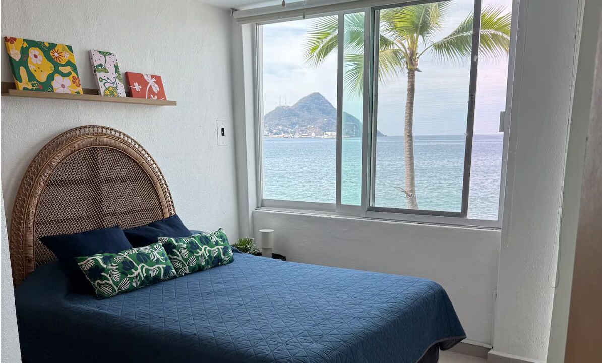 Photo of Bedroom in Las Brisas