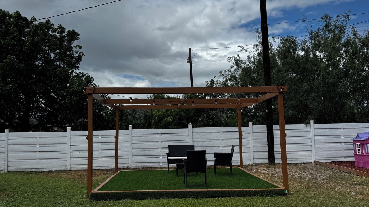 Photo of Outdoor in Mission