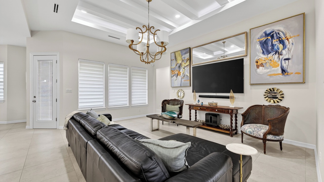 Photo of Livingroom in Pharr