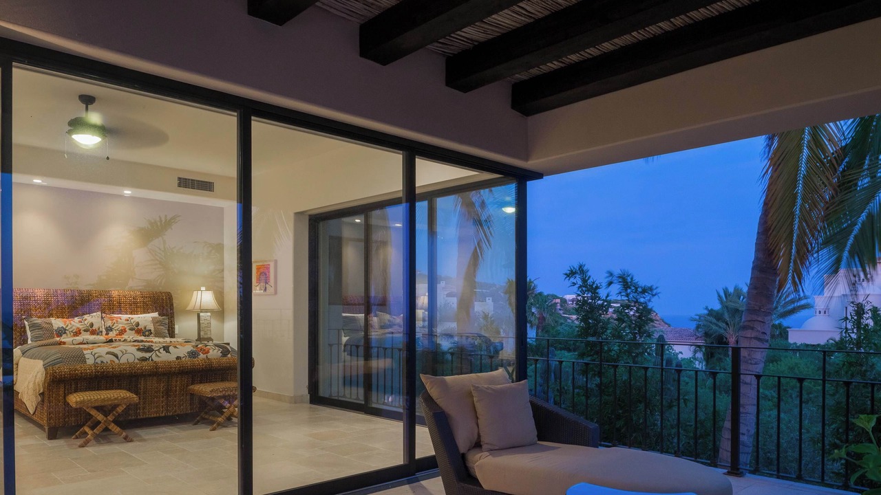Photo of Patio Balcony in Buzzards